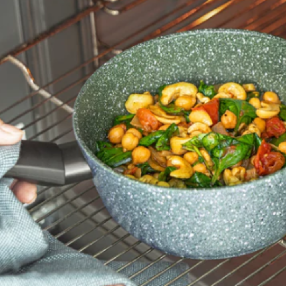 5-piece Aluminium Non-Stick Stockpot Set, Saucepan Set with Glass Lid.