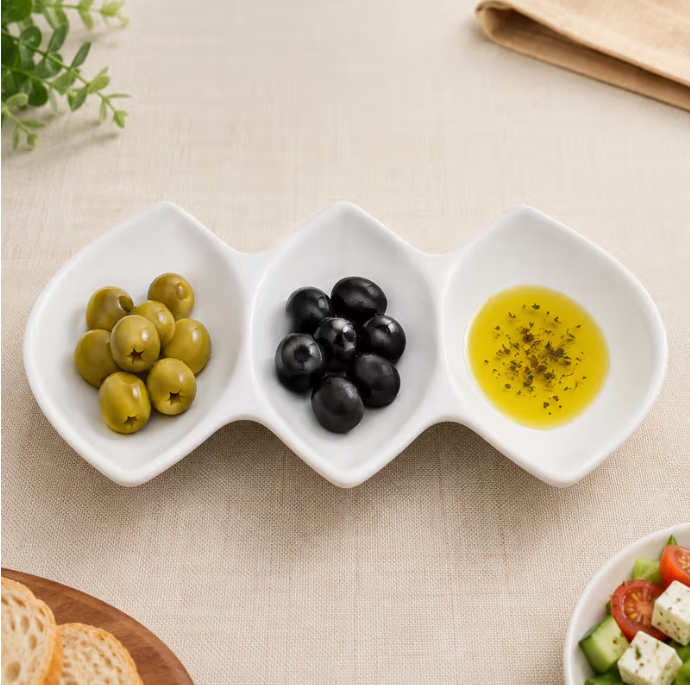 Set of 4 White Ceramic Triple Compartment Serving Trays, 11-Inch Leaf-Shaped Divided Dishes for Dips, Sauces, Chutneys 27.9 × 12.7 × 3cm Each