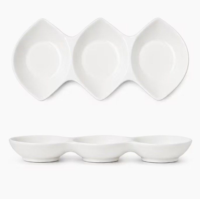Set of 4 White Ceramic Triple Compartment Serving Trays, 11-Inch Leaf-Shaped Divided Dishes for Dips, Sauces, Chutneys 27.9 × 12.7 × 3cm Each