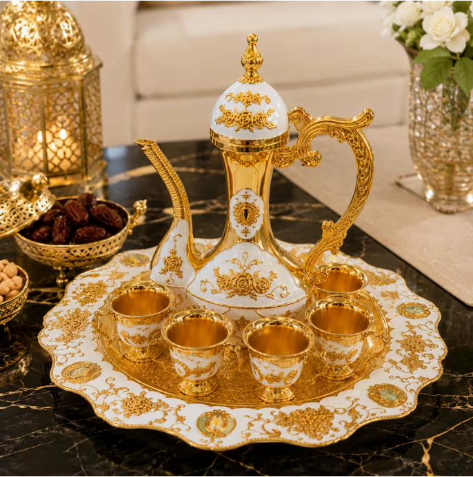 Luxury Arabic Coffee Pot Serving Set – White & Gold Decorative Dallah with Serving Tray & 6 Coffee Cups, Traditional Tea & Coffee Gift Set